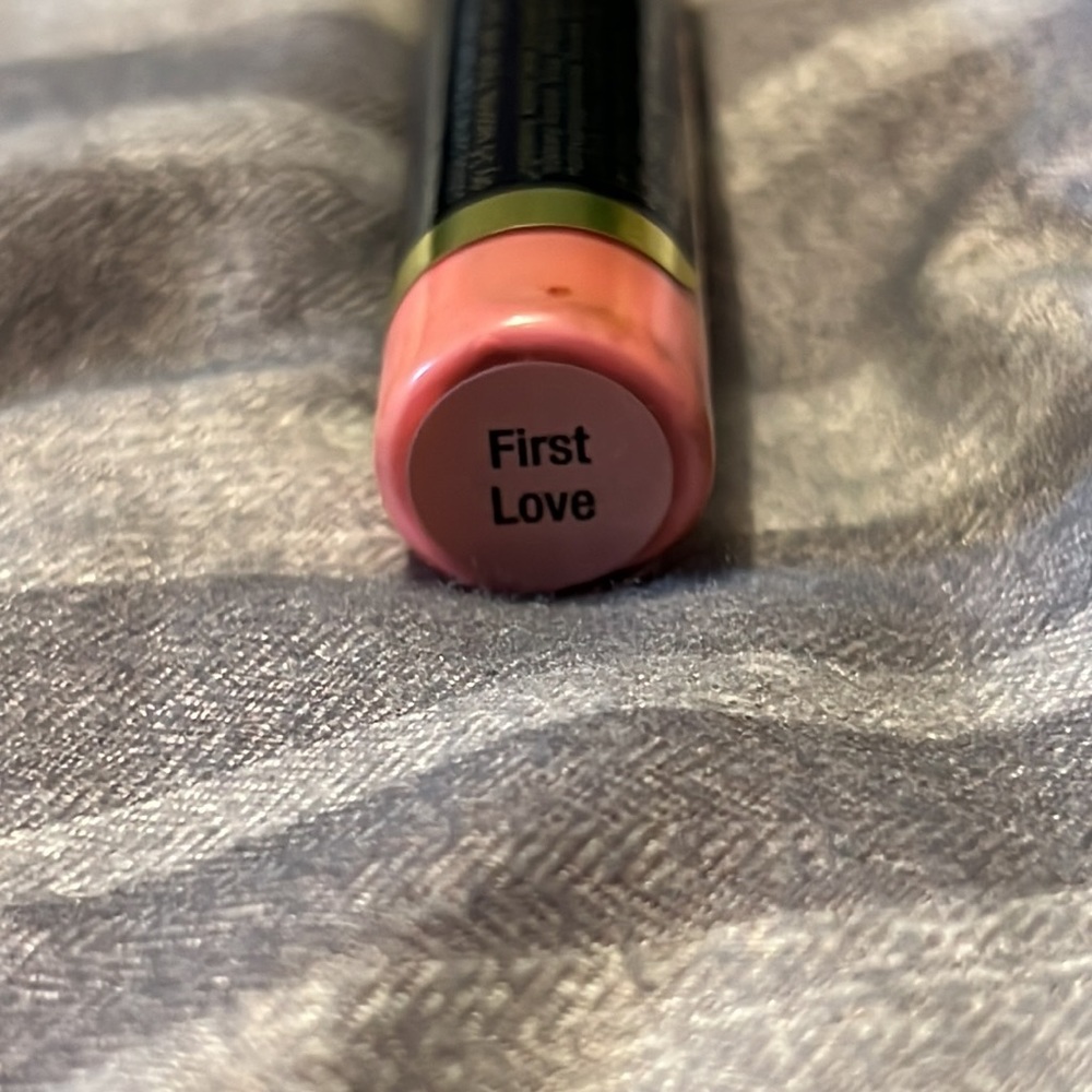Lipsense - Picture 3 of 3